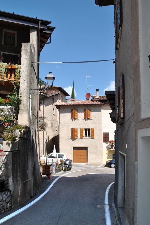 Villa Casa Del Borgo Maria Luisa By Gardadomusmea Tremosine Esterno foto